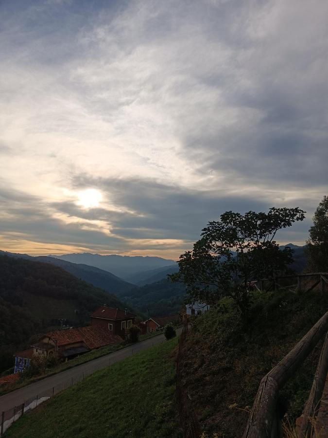La Vallicuerra Mieres  Eksteriør bilde